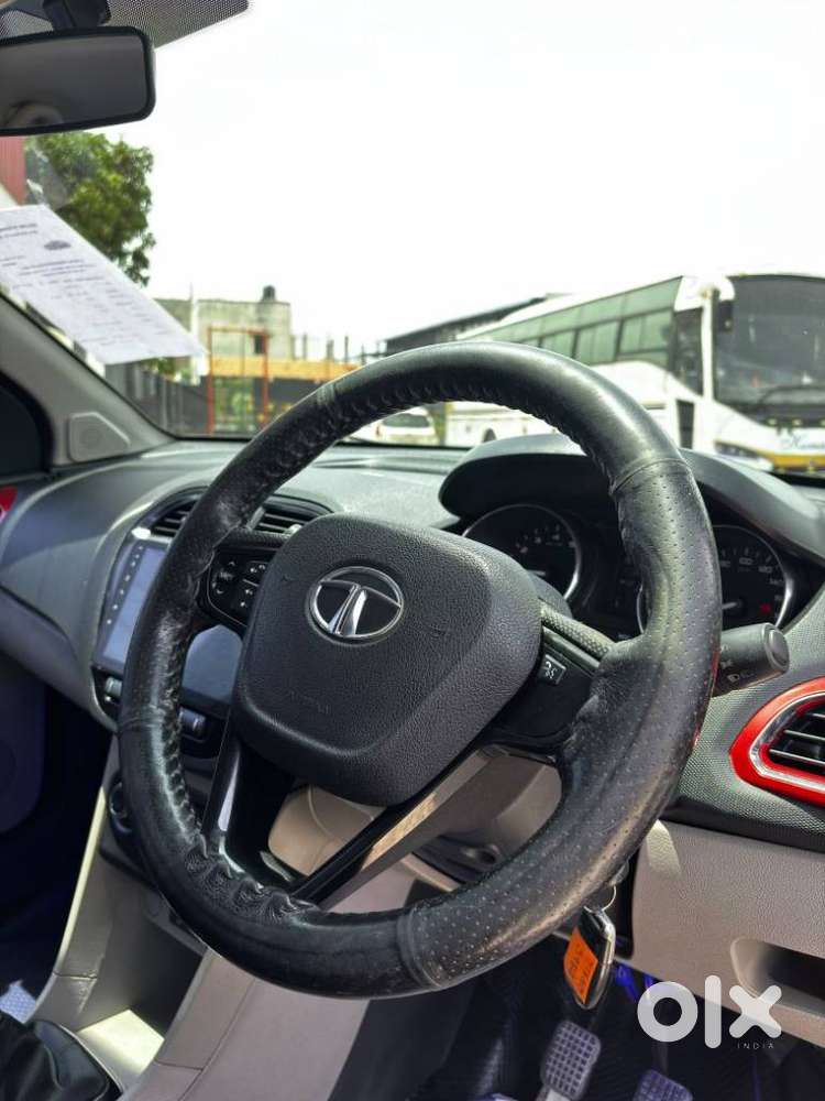 Tata Tiago 1.05 Revotorq Xz, 2018, Petrol