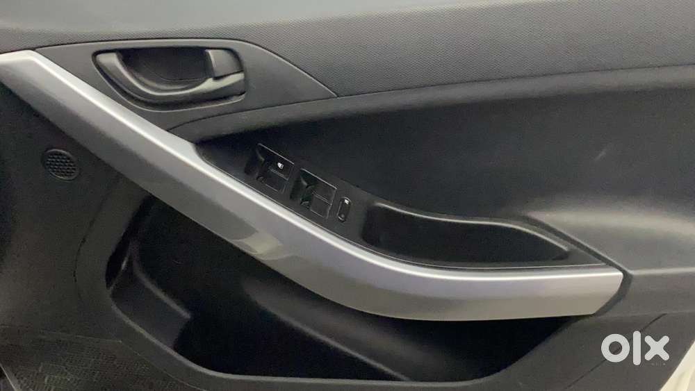 Tata Nexon 1.2 Revotron Xm, 2020, Petrol