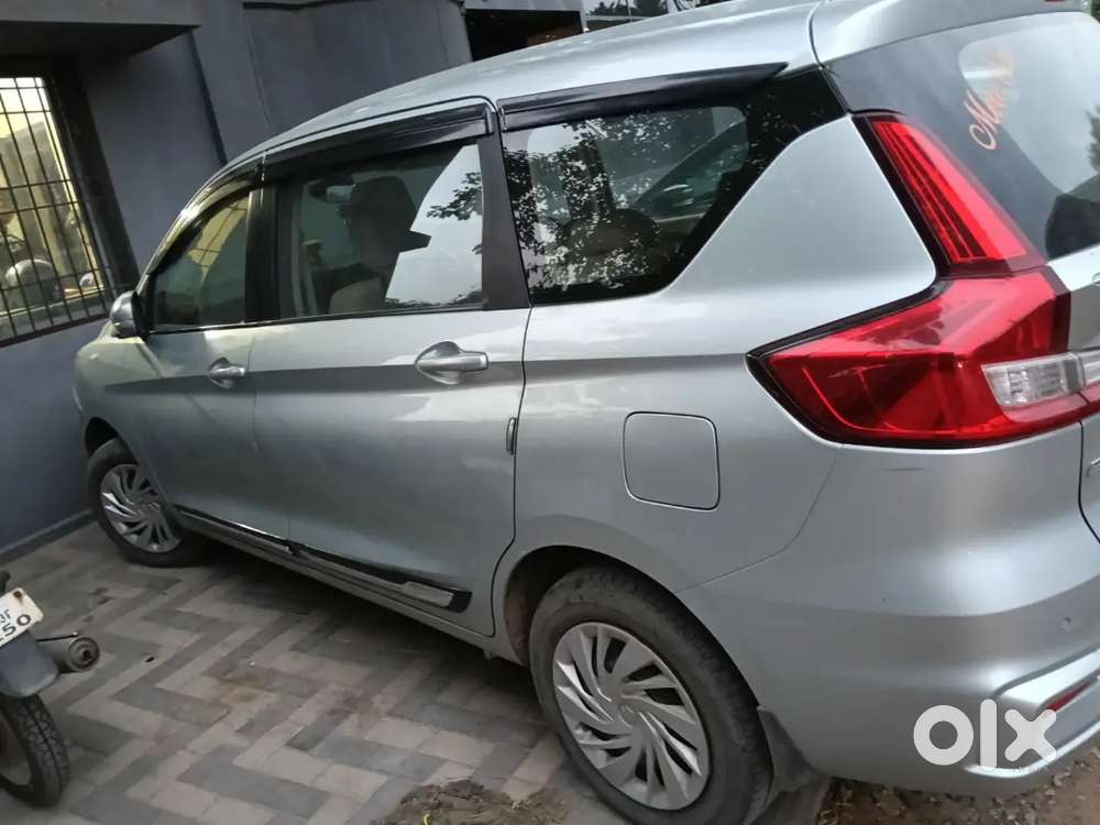 Maruti Suzuki Ertiga 2022 Petrol 43000 Km Driven.