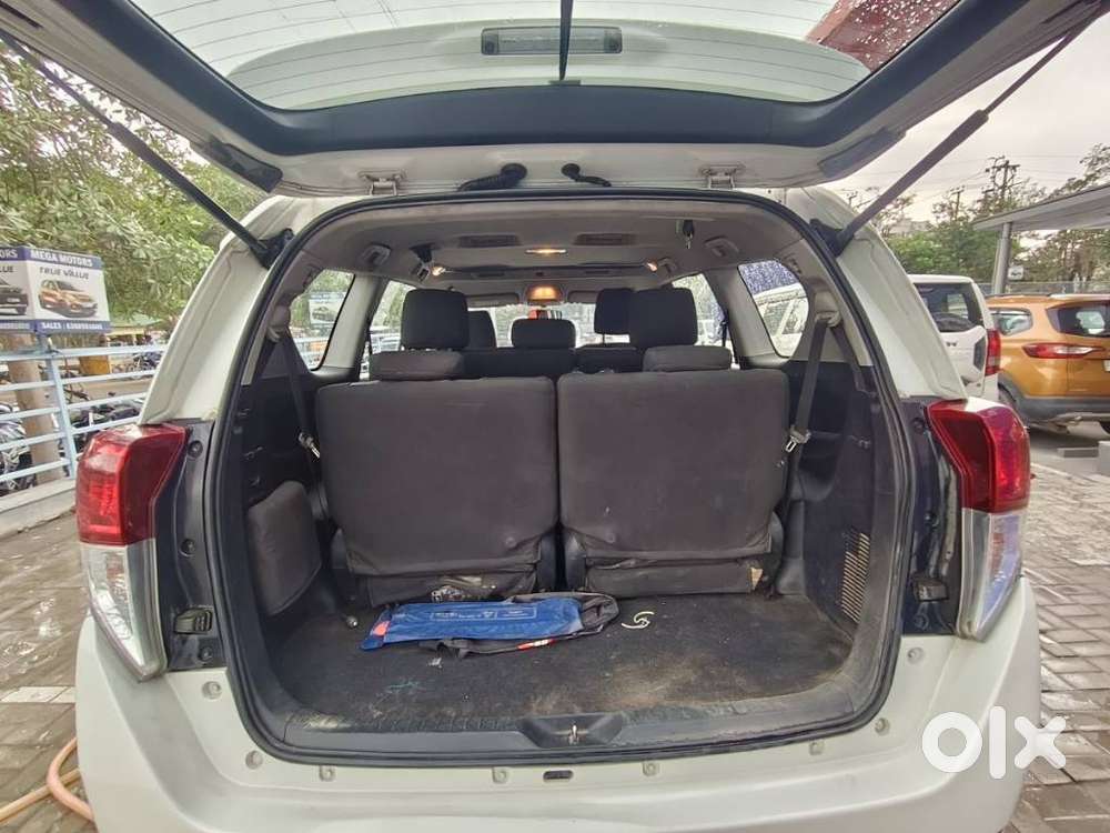 Toyota Innova Crysta 2.4 V, 2017, Diesel