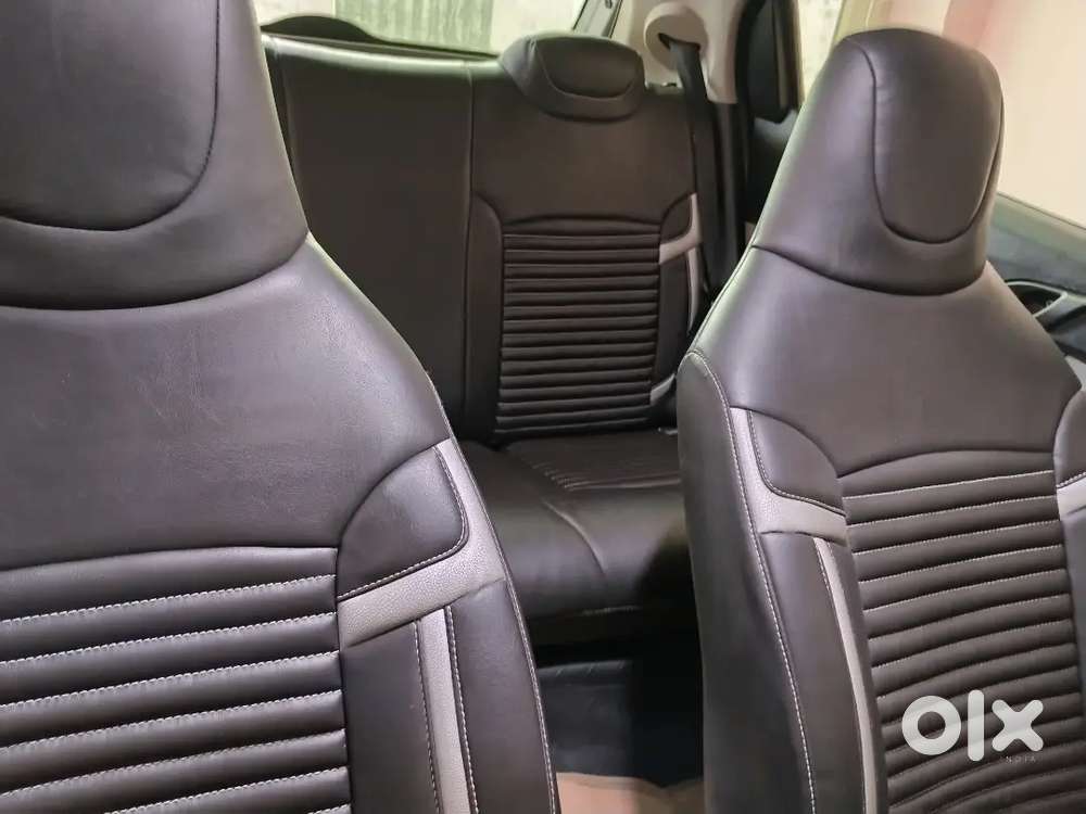 Tata Tiago Xe Petrol Base Modal