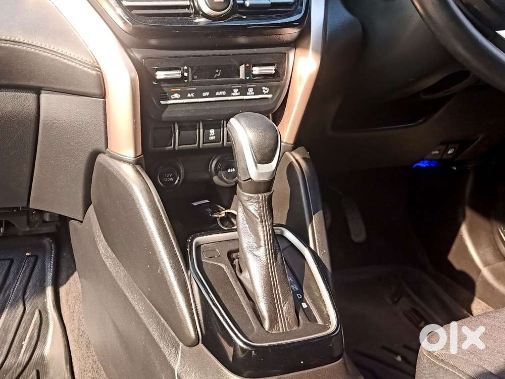 Maruti Suzuki Grand Vitara 1.5 Zeta Plus Intelligent Hybrid Ecvt, 20..