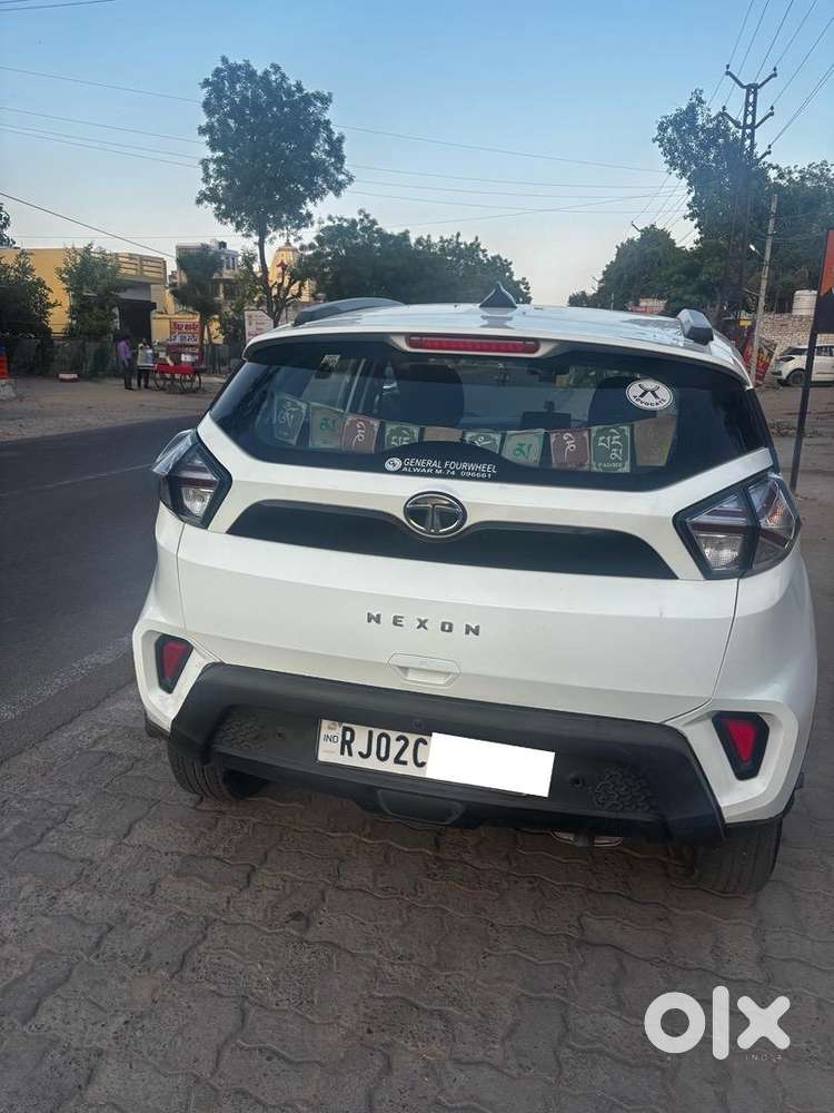 Tata Nexon Petrol Oct 2022  Single Owner  Well Maintained  Upgraded