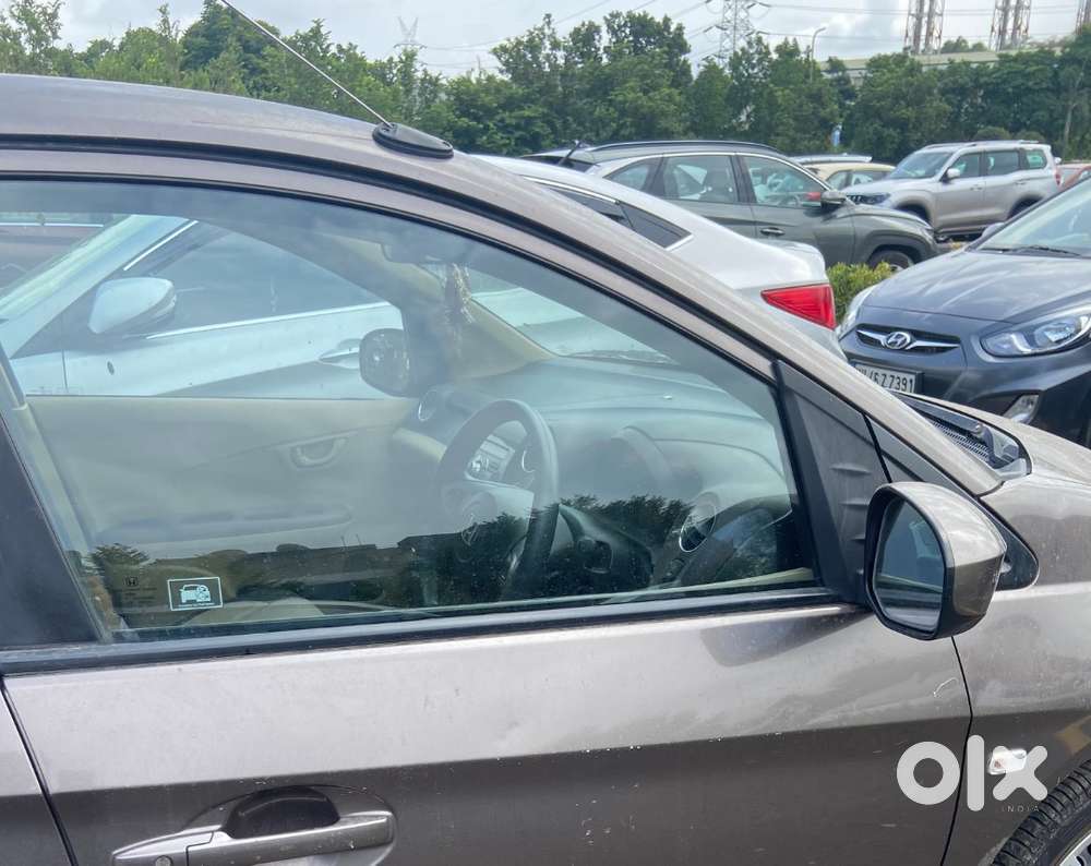 Honda Brio Smt 2013 Model (manual)