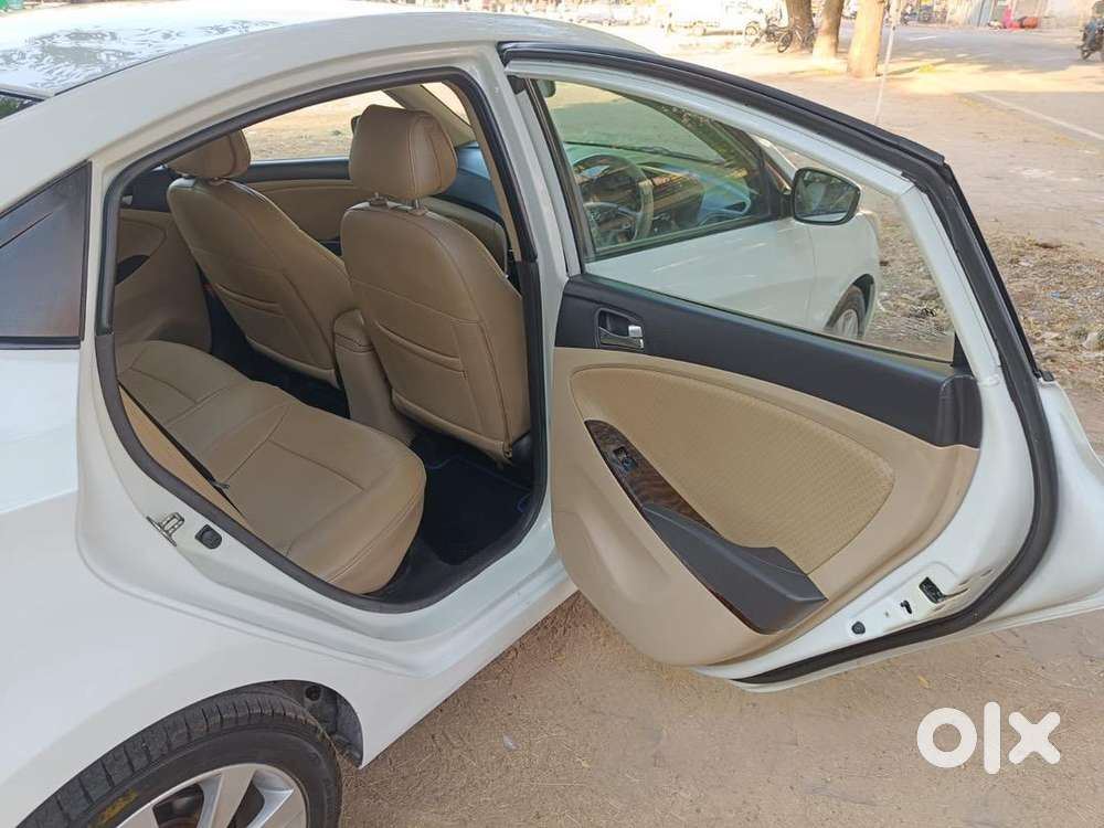 Hyundai Fluidic Verna 2013