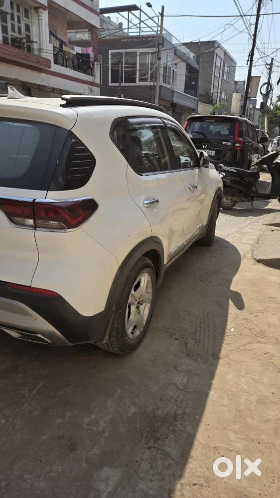 Kia Sonet 2021 Diesel Well Maintained