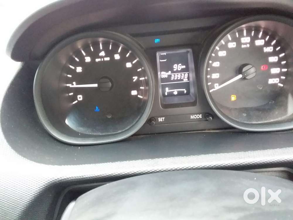 Tata Tiago 1.2 Revotron Xm, 2016, Petrol
