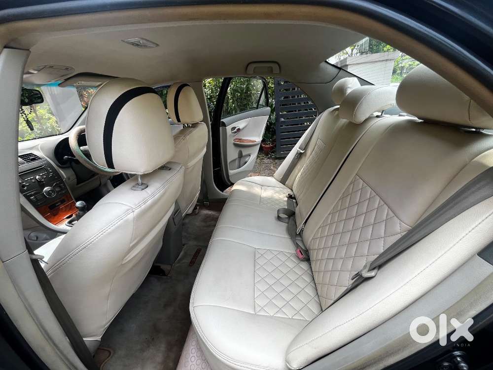 Toyota Corolla Altis 2009
