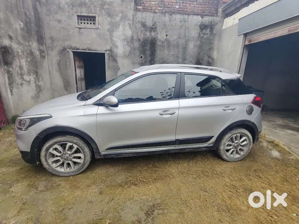 Hyundai I20 Active 2015 Petrol 35000 Km Driven With Service Record