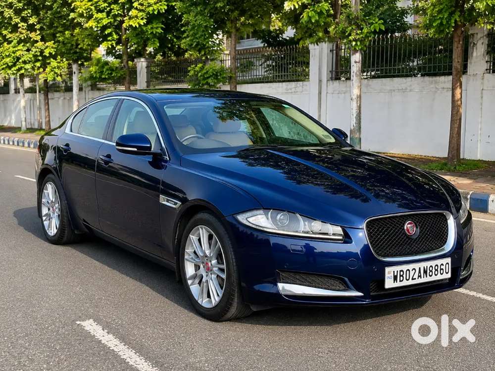 Jaguar Xe Portfolio 2019