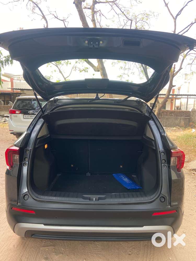 Honda Elevate Vx Cvt, 2023, Petrol