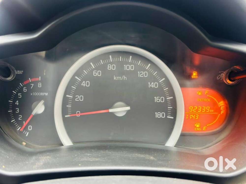 Maruti Suzuki Celerio 2014-2017 Green Vxi Optional, 2017, Petrol