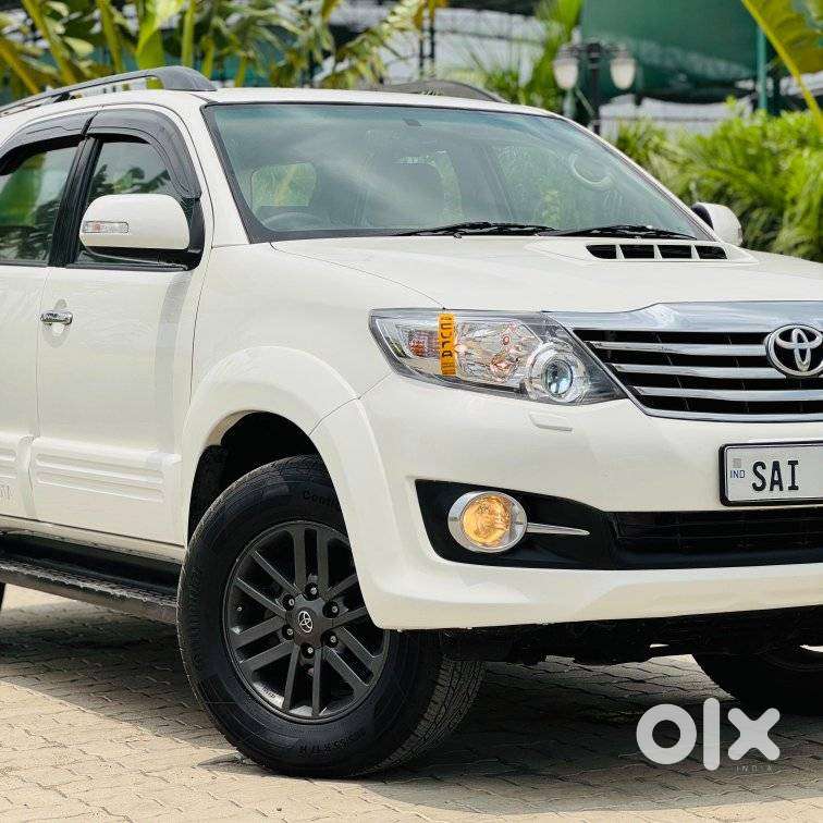 Toyota Fortuner 3.0 4x2 Automatic, 2015, Diesel