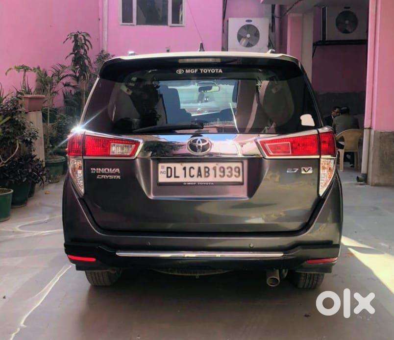 Toyota Innova Crysta 2019 Petrol Well Maintained