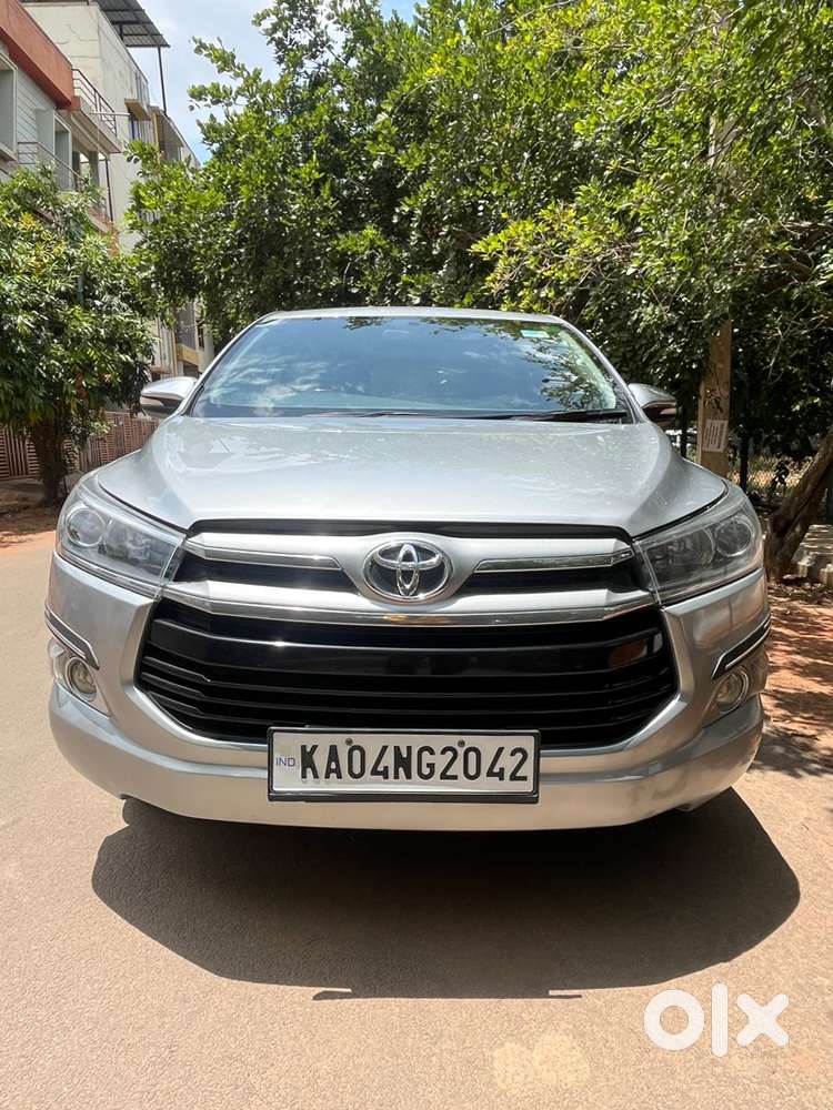 Toyota Innova Crysta 2017