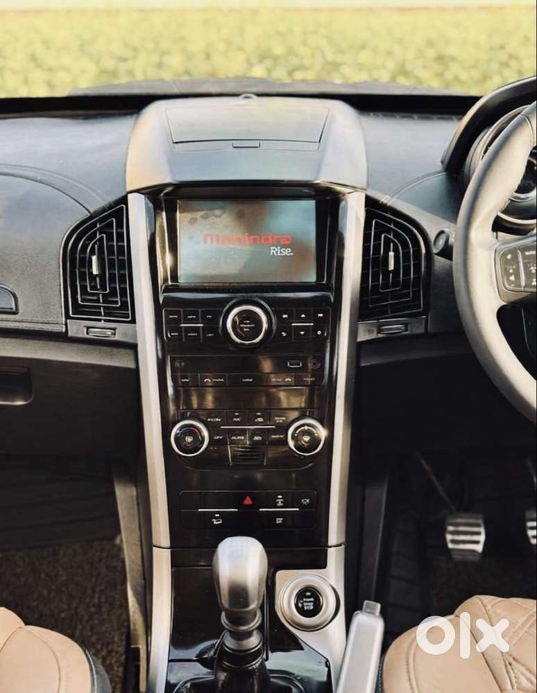 Mahindra Xuv500 W11 Option, 2020, Diesel