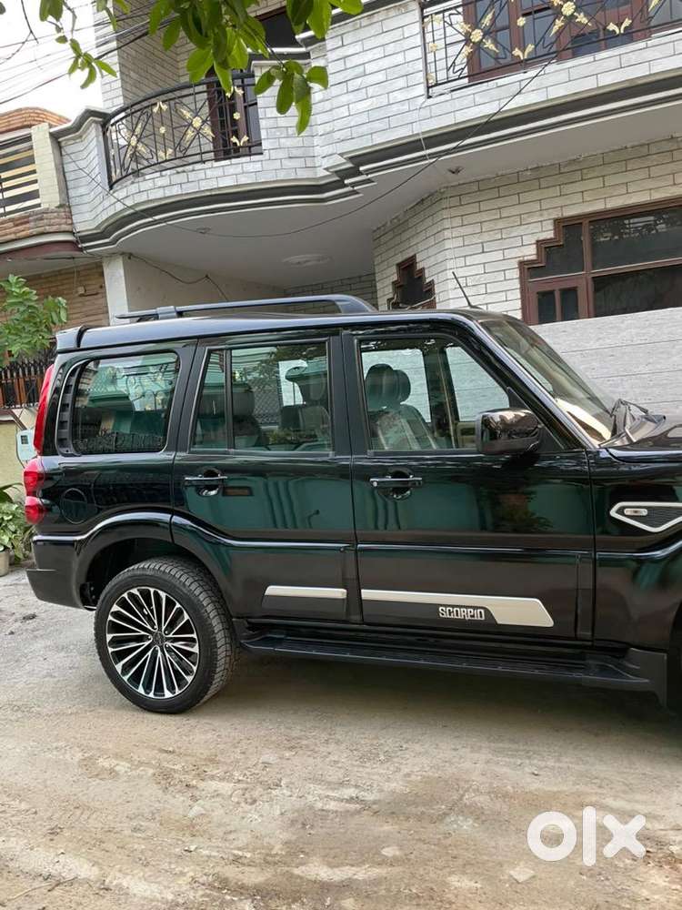 Mahindra Scorpio Classic 2024 Diesel 20000 Km Driven