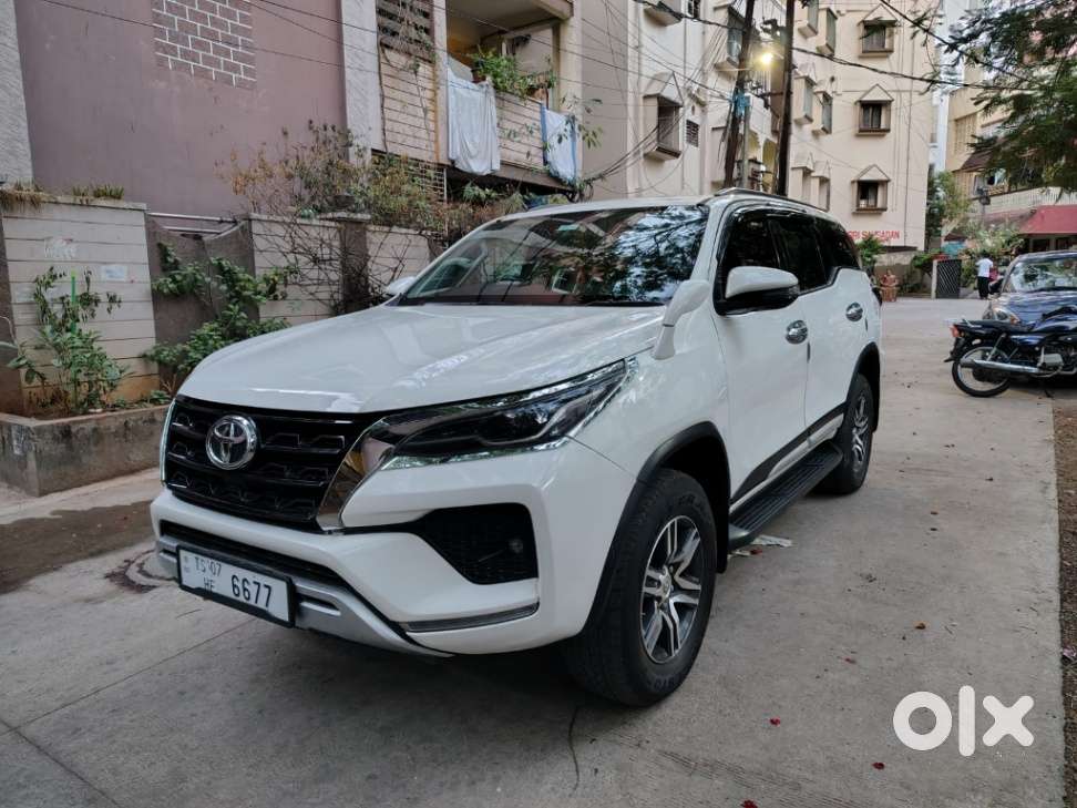Toyota Fortuner 4x2 Mt 2.8 Diesel, 2021, Diesel