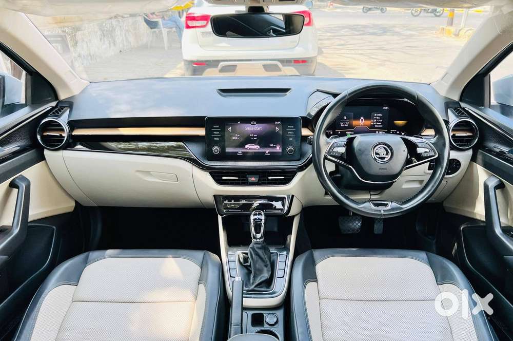 Skoda Slavia 1.0 Tsi Style At, 2022, Petrol