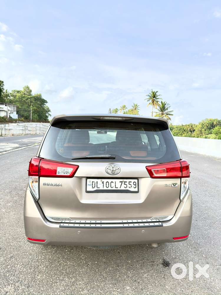 Toyota Innova Crysta 2019