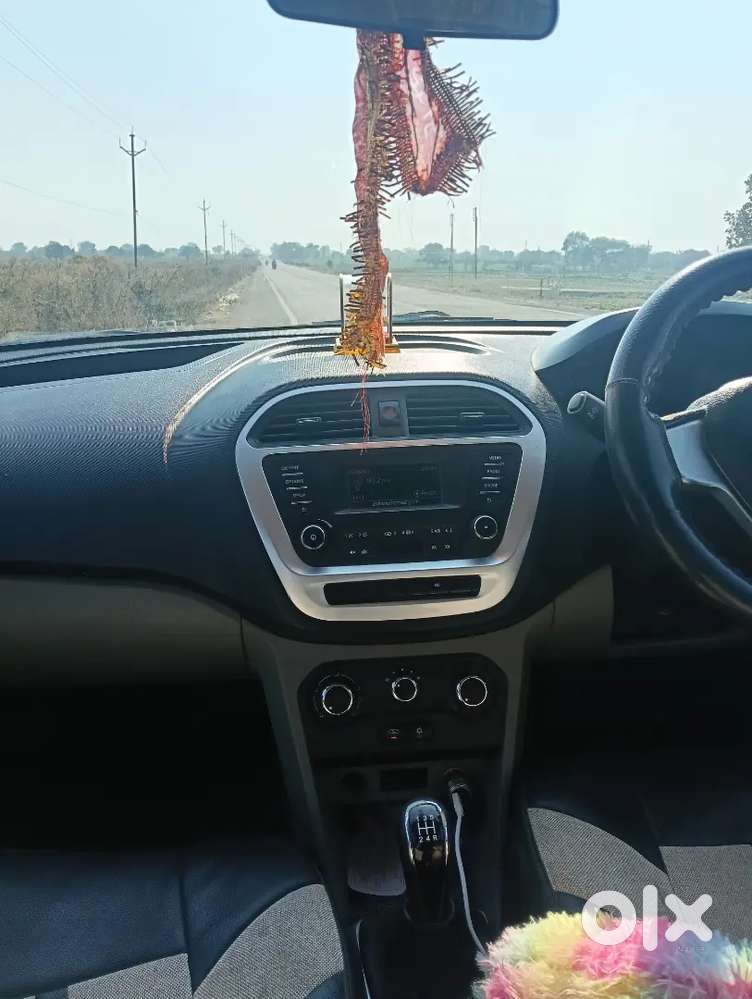 Tata Tiago 2016