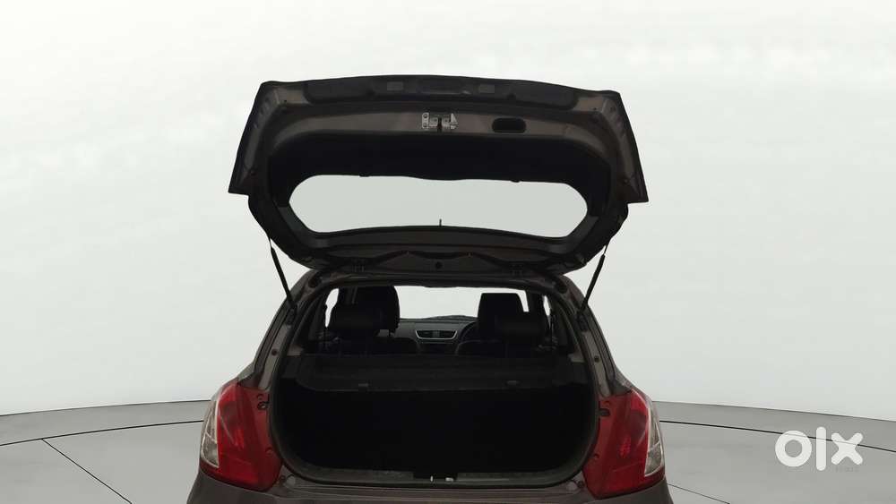 Maruti Suzuki Swift 2011-2014 Vxi, 2013, Petrol