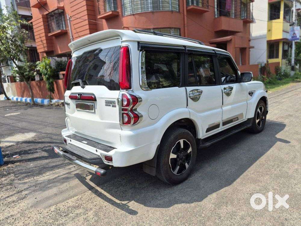 Mahindra Scorpio S11 Mt 7s, 2024, Diesel