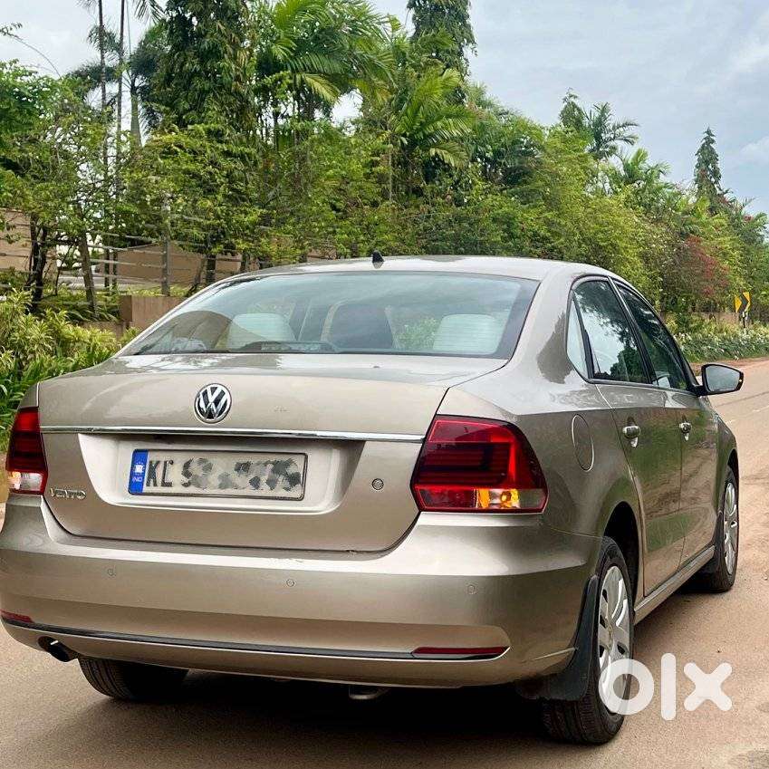 Volkswagen Vento 1.2 Tsi Comfortline At, 2016, Petrol