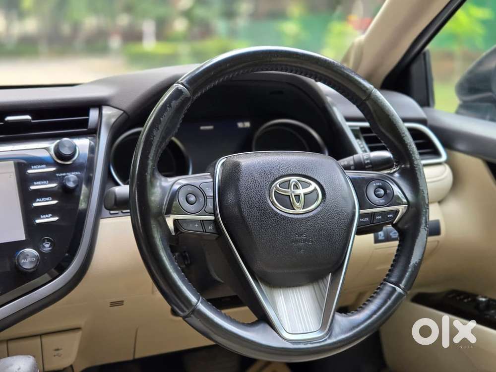 Toyota Camry Hybrid, 2021, Petrol