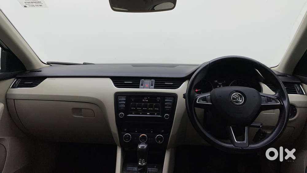 Skoda Octavia 2013-2017 Ambition Plus 1.8 Tsi At, 2016, Petrol