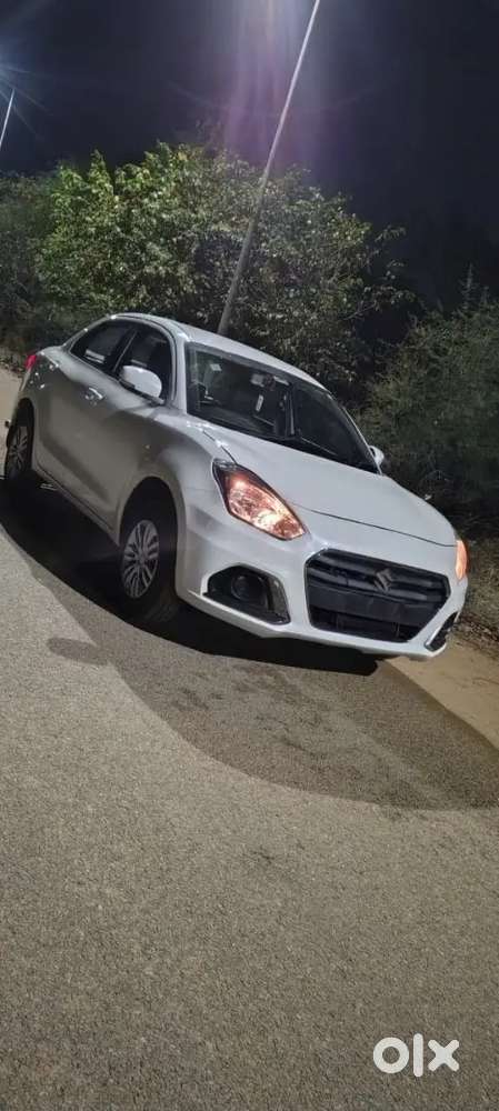 Maruti Suzuki Dzire 2022 Cng & Hybrids 52000 Km Driven