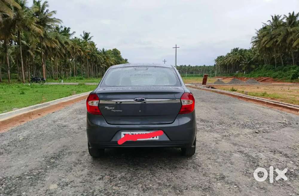 Ford Figo Aspire 2016 Petrol 83000 Km Driven