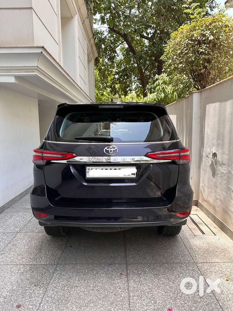 Toyota Fortuner 2023 Petrol Automatic
