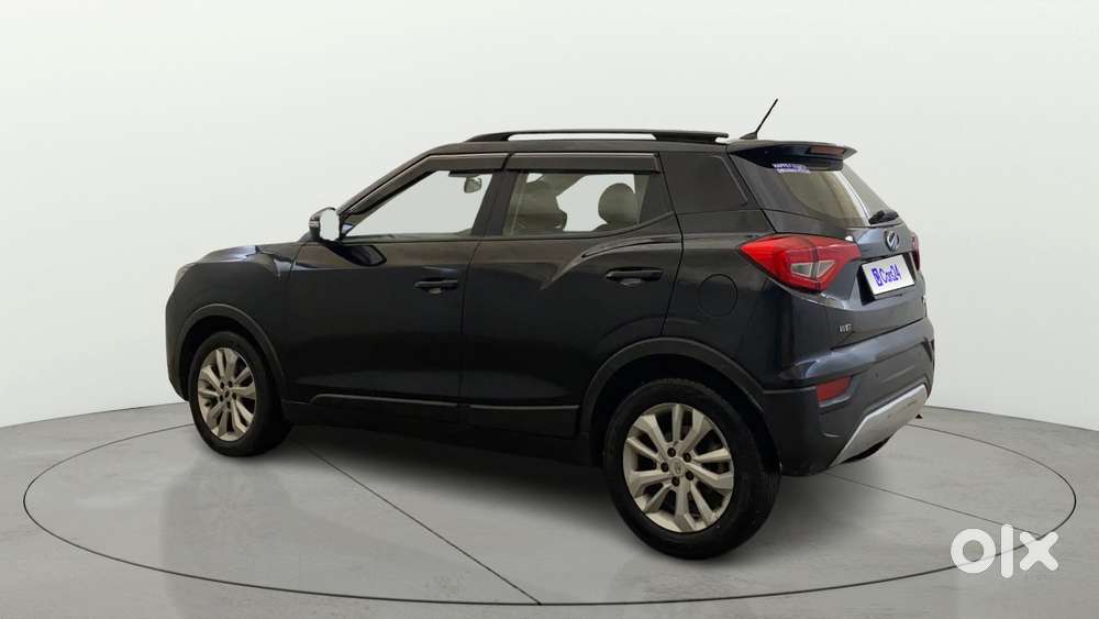 Mahindra Xuv300 W8, 2021, Petrol