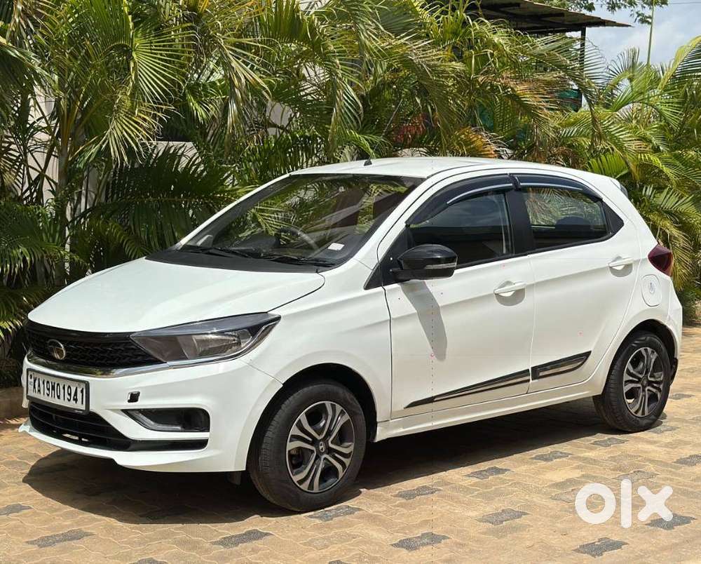 Tata Tiago 1.2 Revotron Xt (o), 2024, Petrol