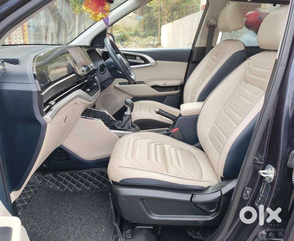 Kia Carens 1.5 Luxury Plus Turbo 7 Str, 2023, Petrol