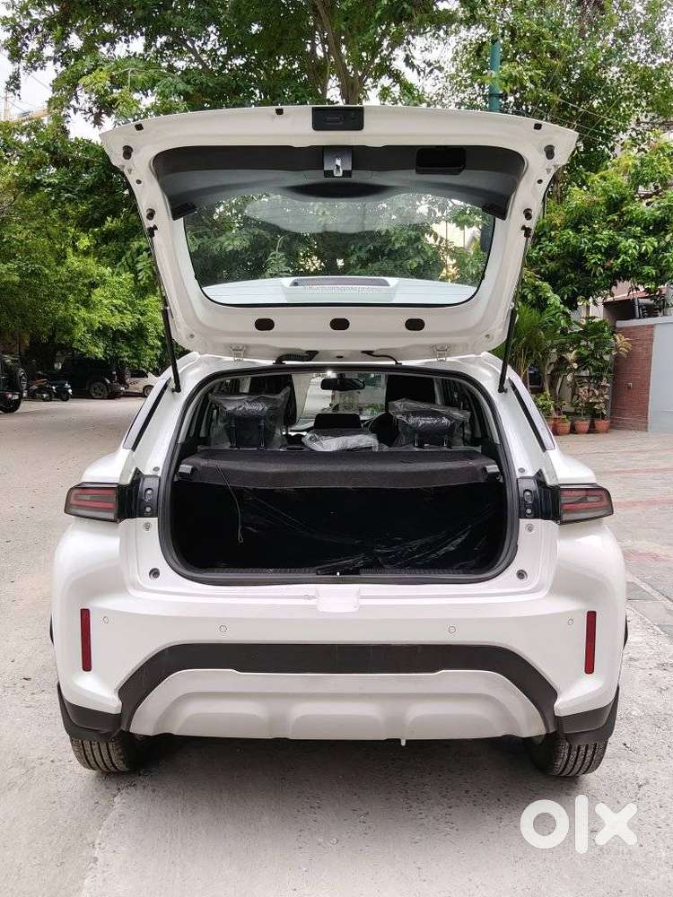 Toyota Urban Cruiser Taisor V 1.0 Petrol Mt, 2025, Petrol