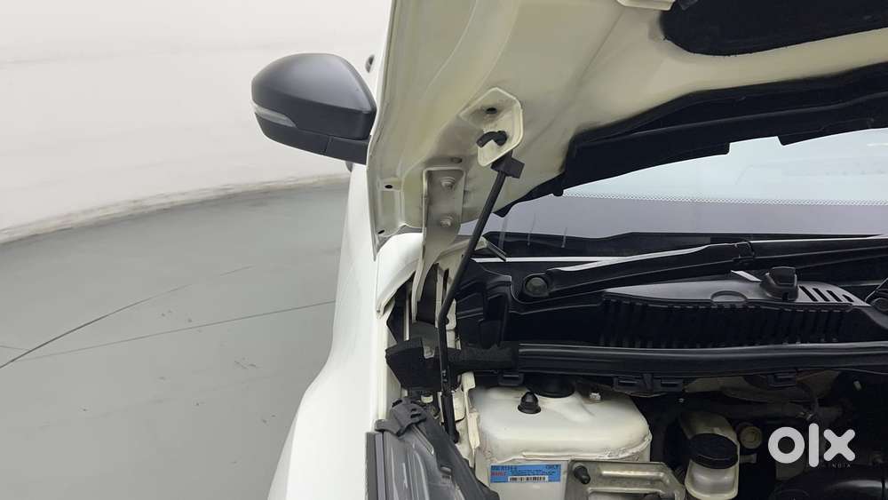 Tata Nexon 1.2 Revotron Xma Amt (s), 2021, Petrol