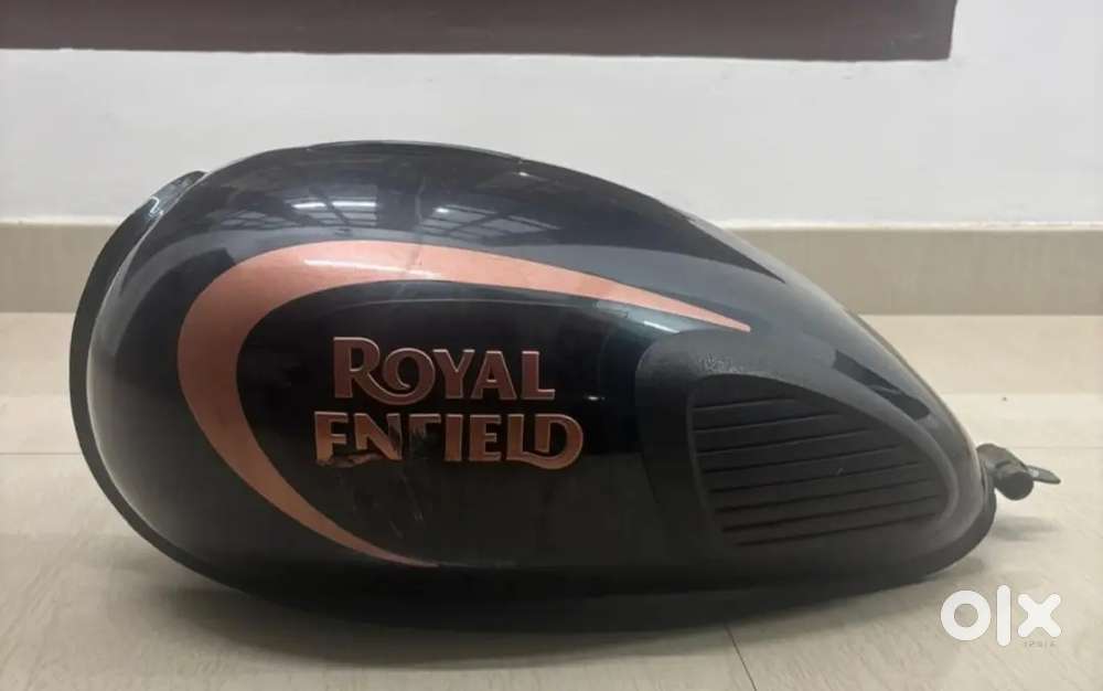 Royal Enfield Classic 350 Tank and Handle Bar
