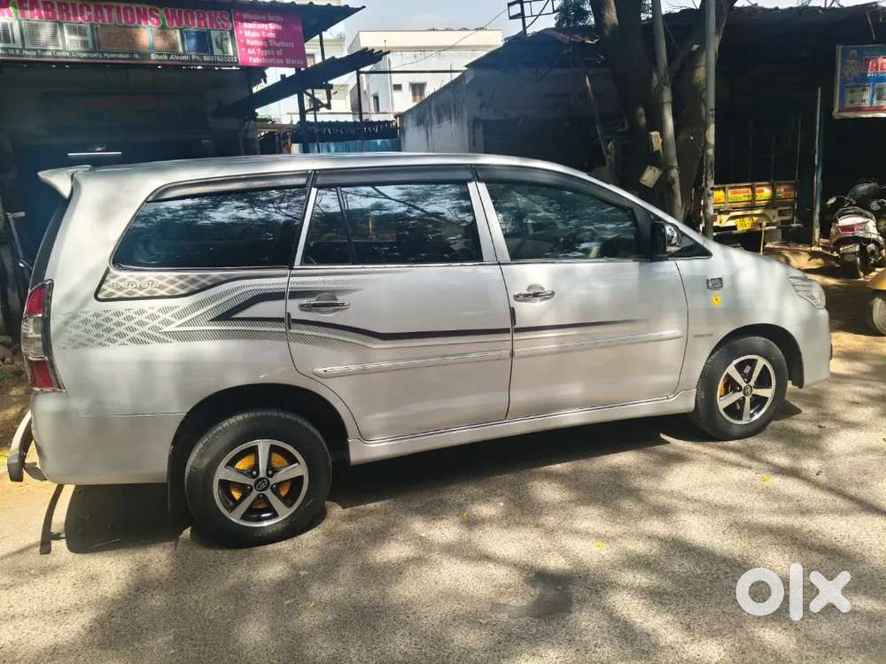 Toyota Innova Diesel 2012