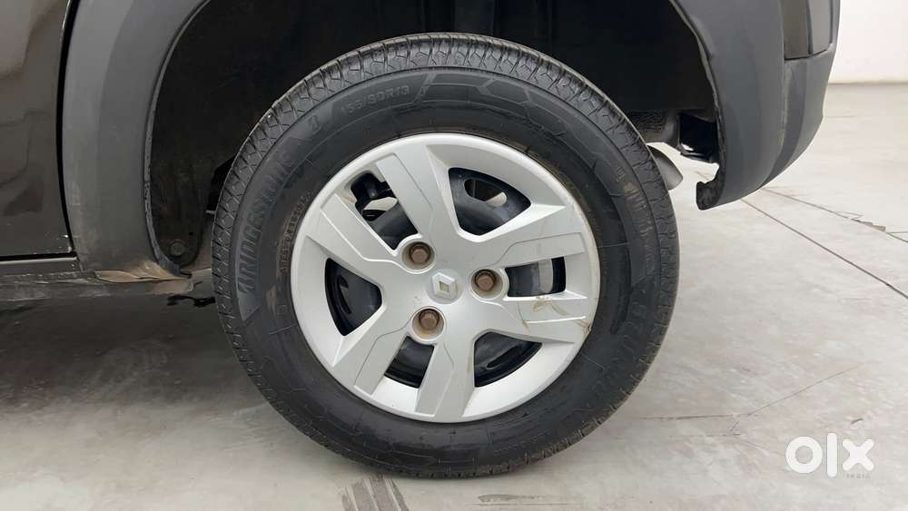 Renault Kwid 2019-ongoing 1.0 Rxt Amt (o), 2018, Petrol