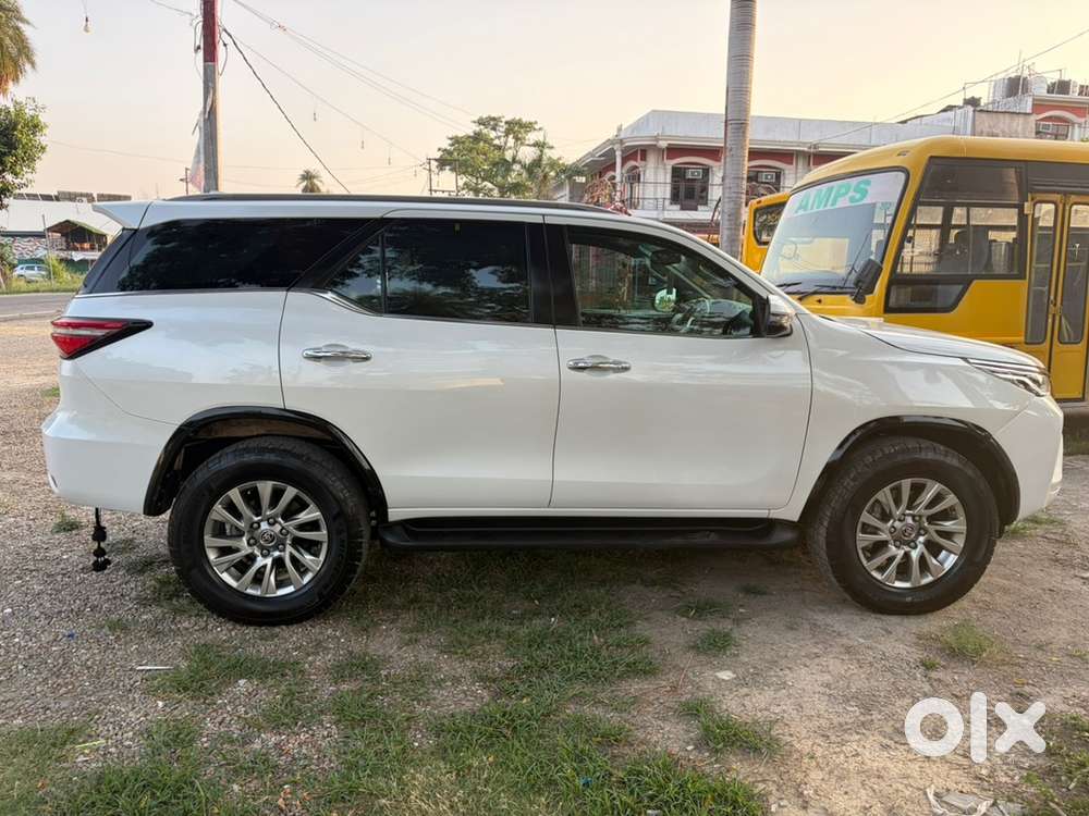 Toyota Fortuner Sigma 2023 Diesel Automatic