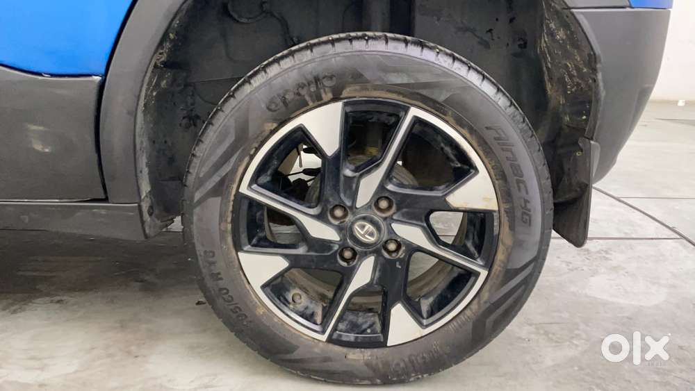 Tata Punch 1.2 Revotron Creative Dual Tone, 2022, Petrol