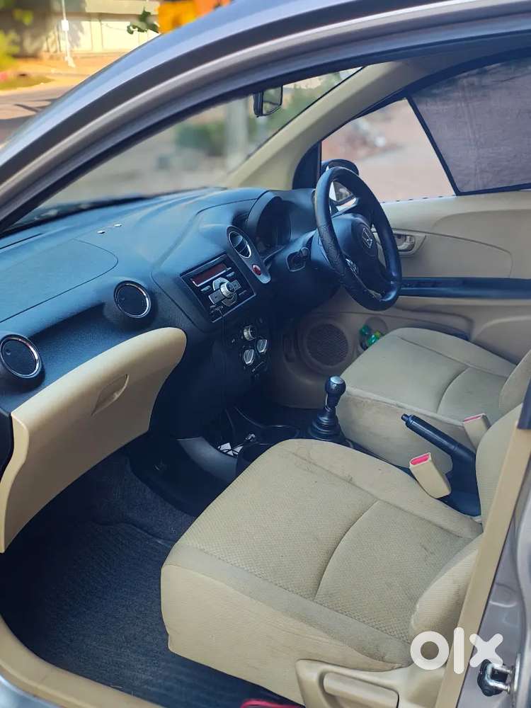 Honda Brio 2014 Petrol Well Maintained