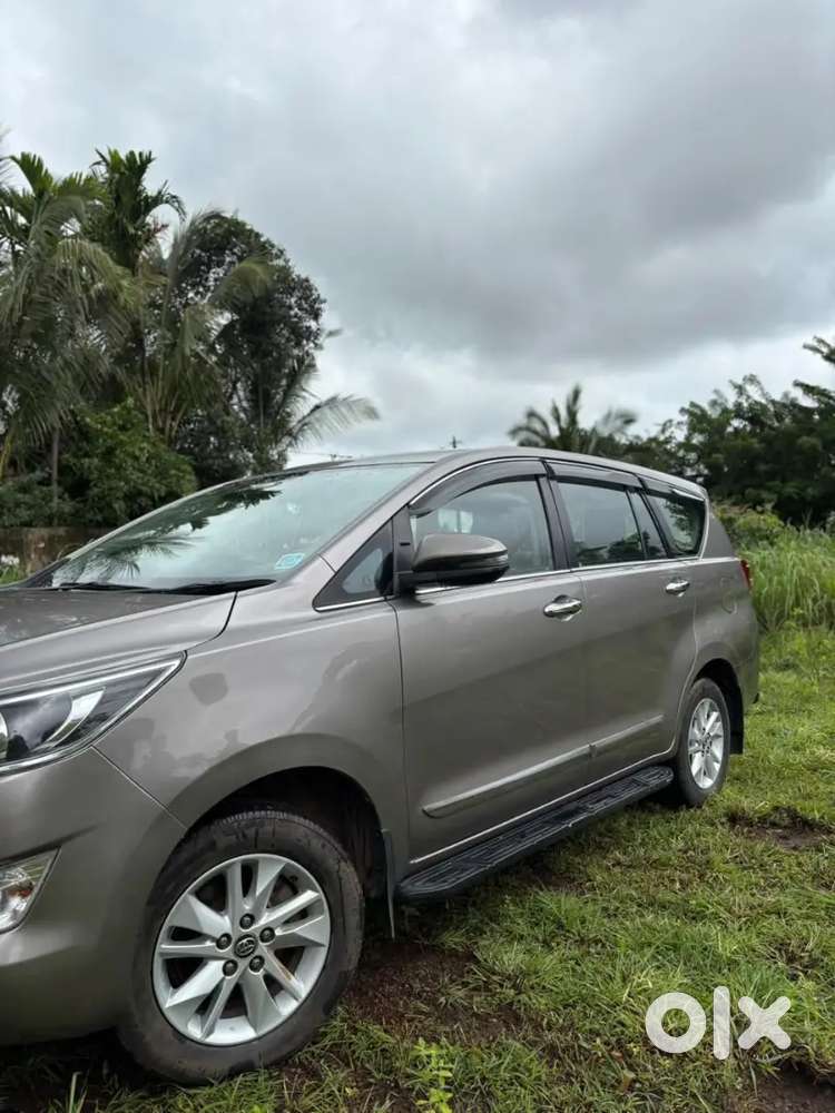 Toyota Innova Crysta 2018 Diesel Manual