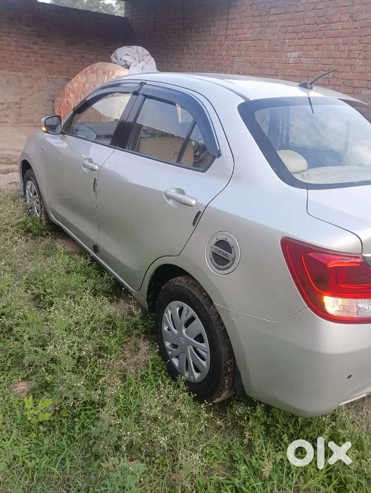 Maruti Suzuki Dzire 2019 Diesel 900000 Km 4 नए टायर