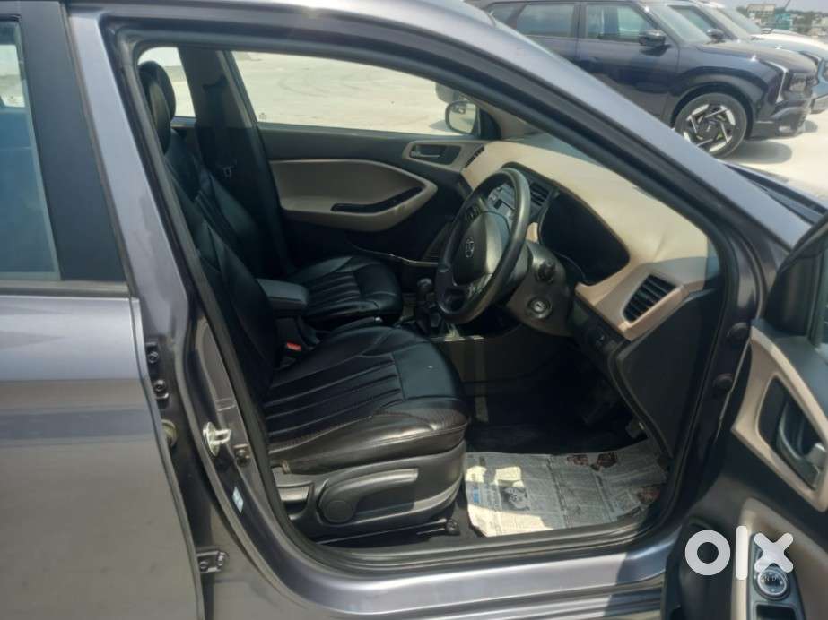 Hyundai I20 Sportz 1.2 Bs-iv, 2017, Petrol