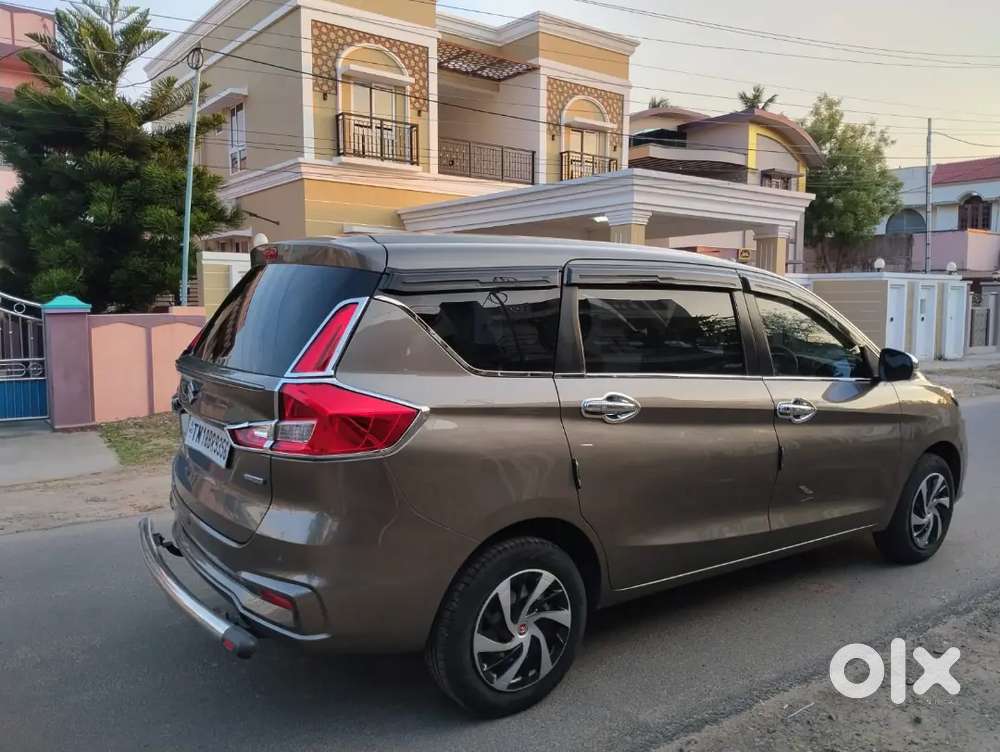 Ertiga 888+32petrol 44410