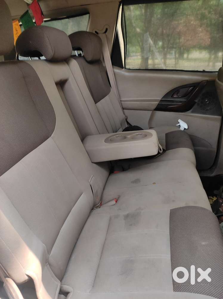 Mahindra Xuv500 Diesel 2014 New Speaker Jbl With 8 “touch Screen