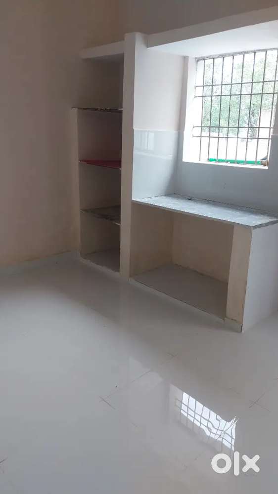 Room for rent only for girls